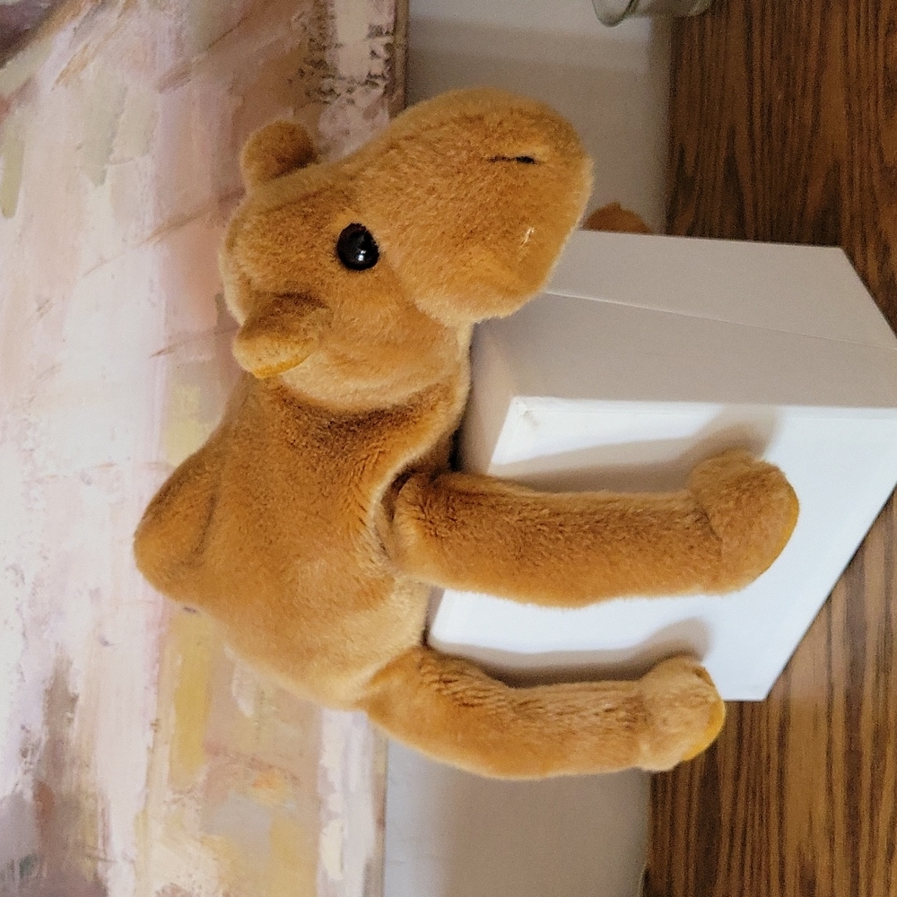 Vintage TY Camel